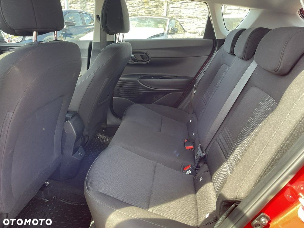 Hyundai Bayon 1.2 Smart - 12