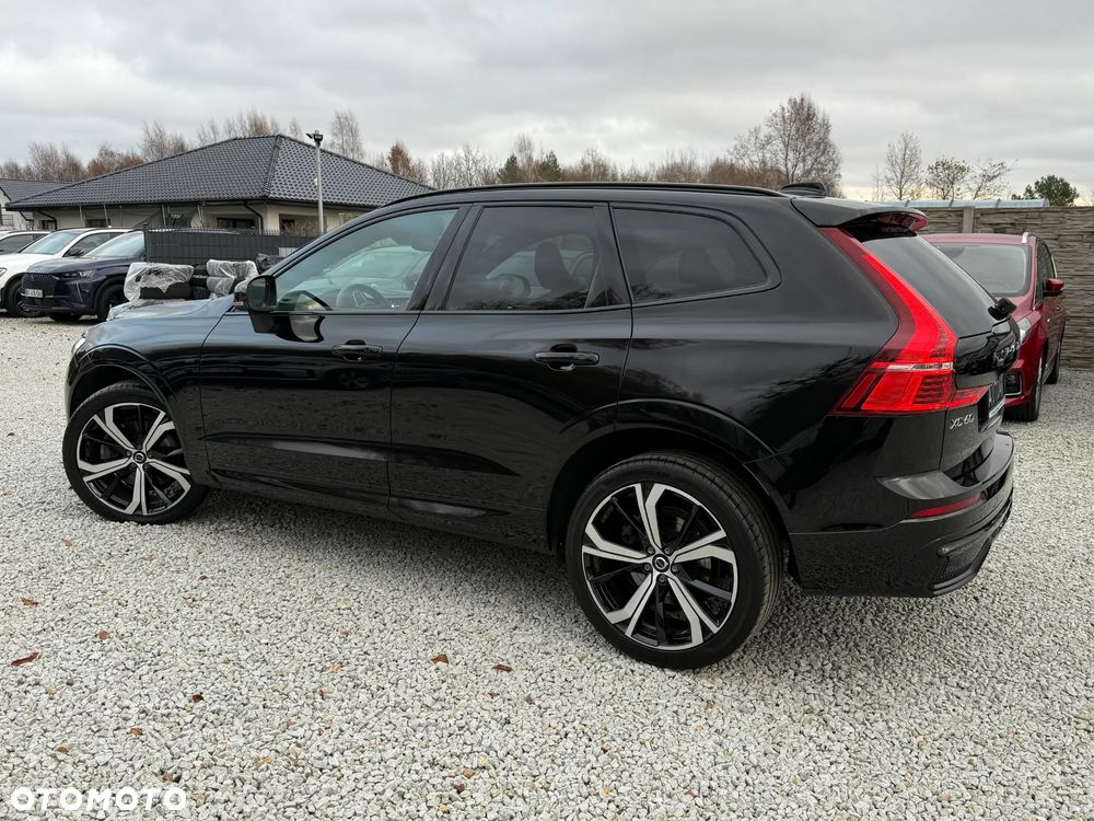 Volvo XC 60 B4 D AWD Ultimate Dark - 10