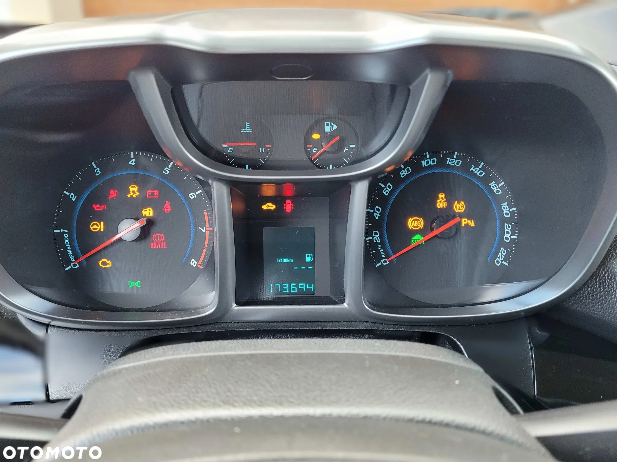 Chevrolet Orlando 1.8 LT - 12