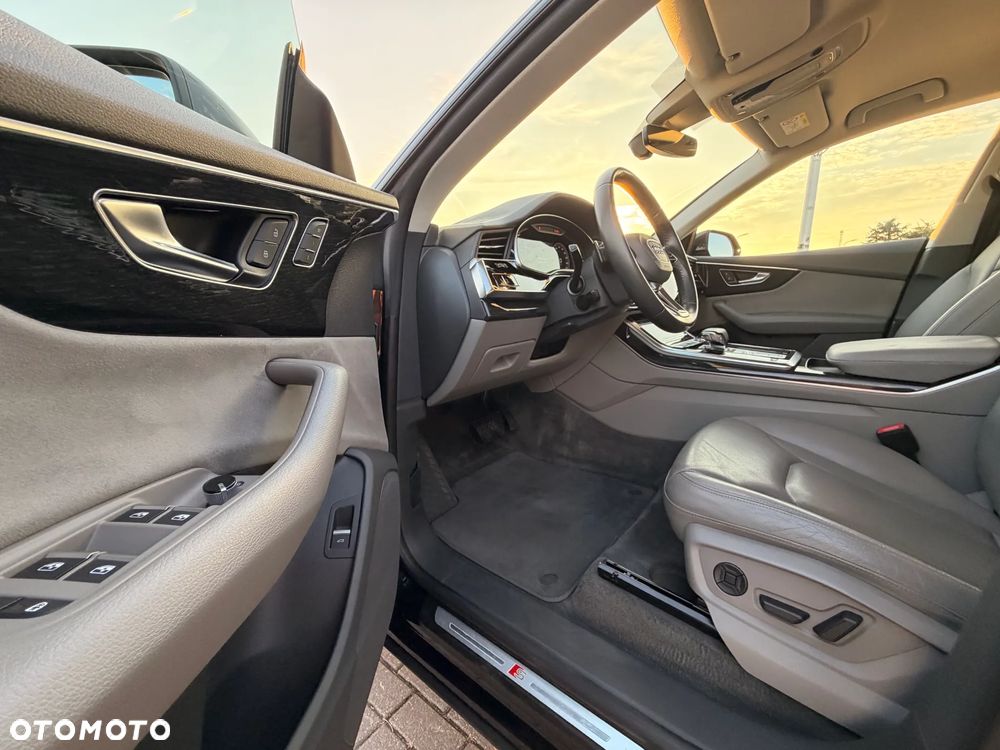 Audi Q8 50 TDI mHEV Quattro Tiptronic - 11