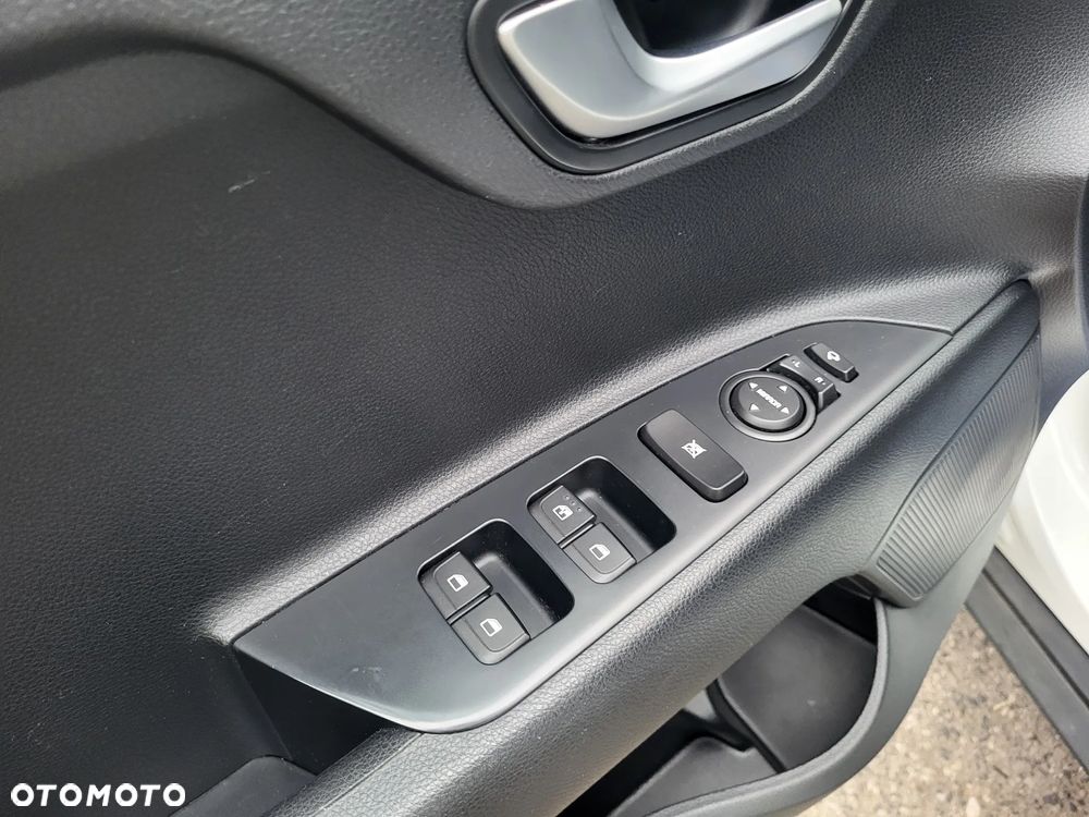 Kia Stonic 1.2 Dream-Team Edition - 21