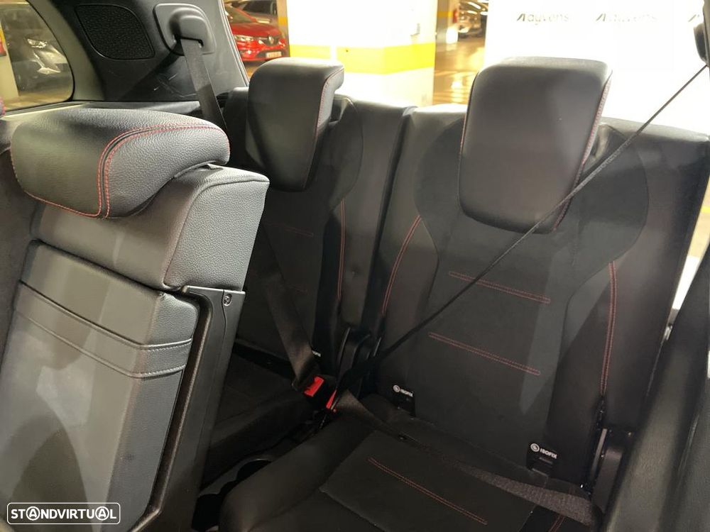 Mercedes-Benz GLB 200 d AMG Line - 10