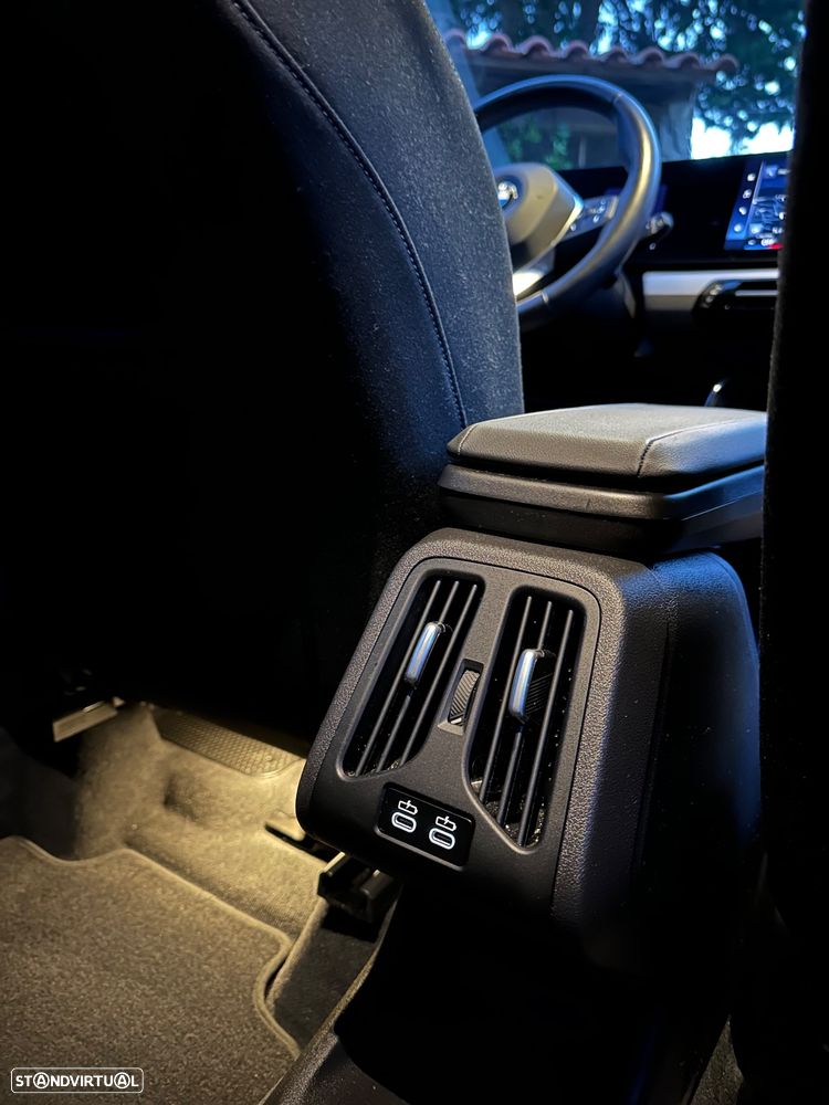 BMW 218 Active Tourer i Auto - 15