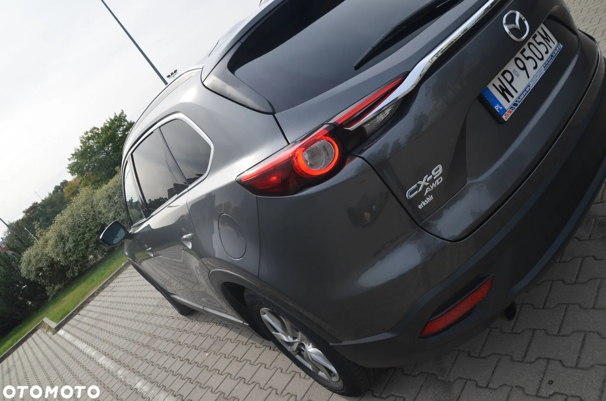 Mazda CX-9 - 11