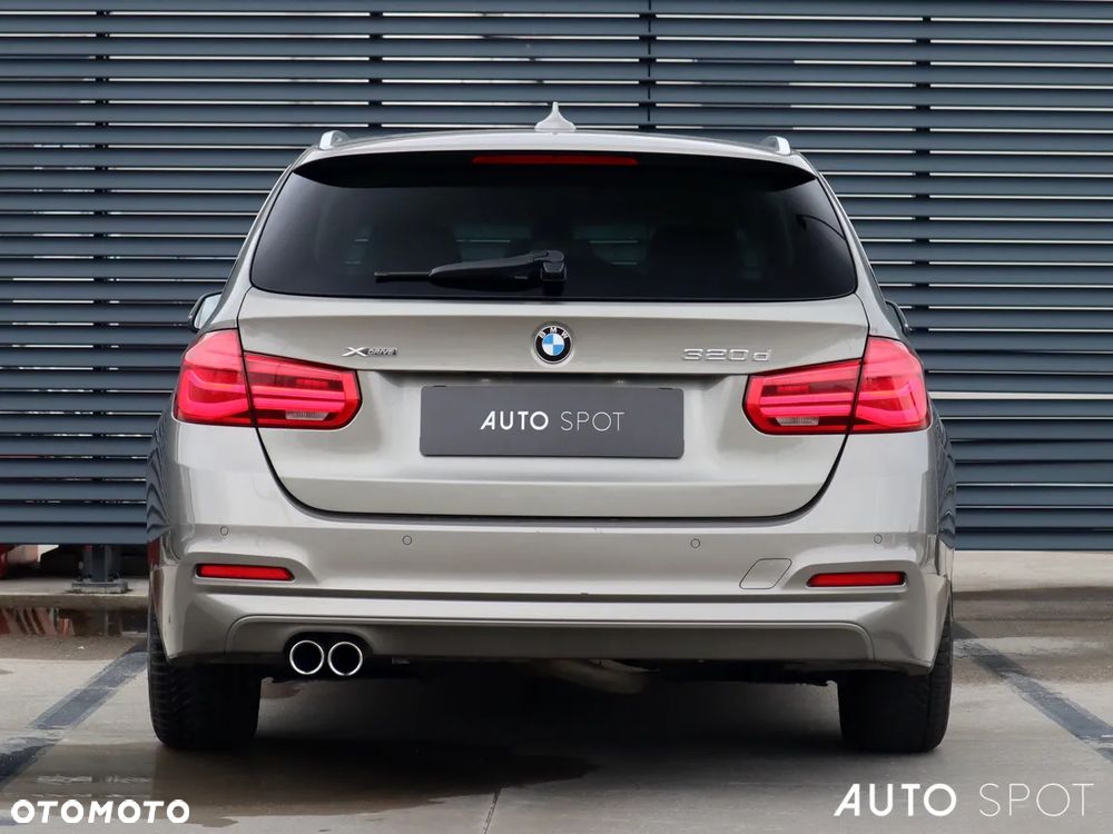 BMW Seria 3 320d xDrive Advantage - 5