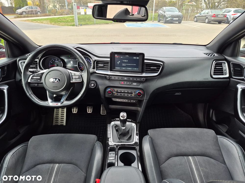 Kia ProCeed 1.4 T-GDI GT Line - 10