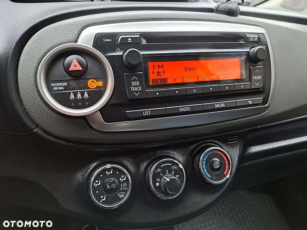 Toyota Yaris 1.4 D-4D Active - 9