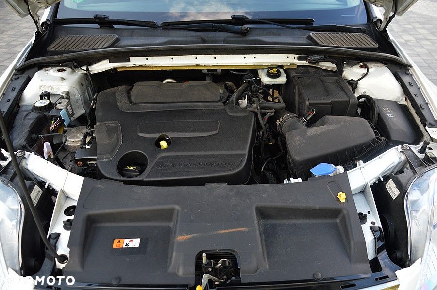 Ford Mondeo 2.0 TDCi Business Edition - 37
