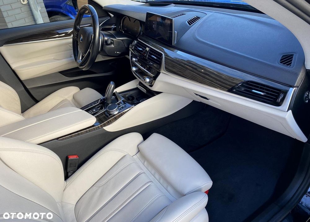 BMW 6GT 640d xDrive Luxury Line sport - 38