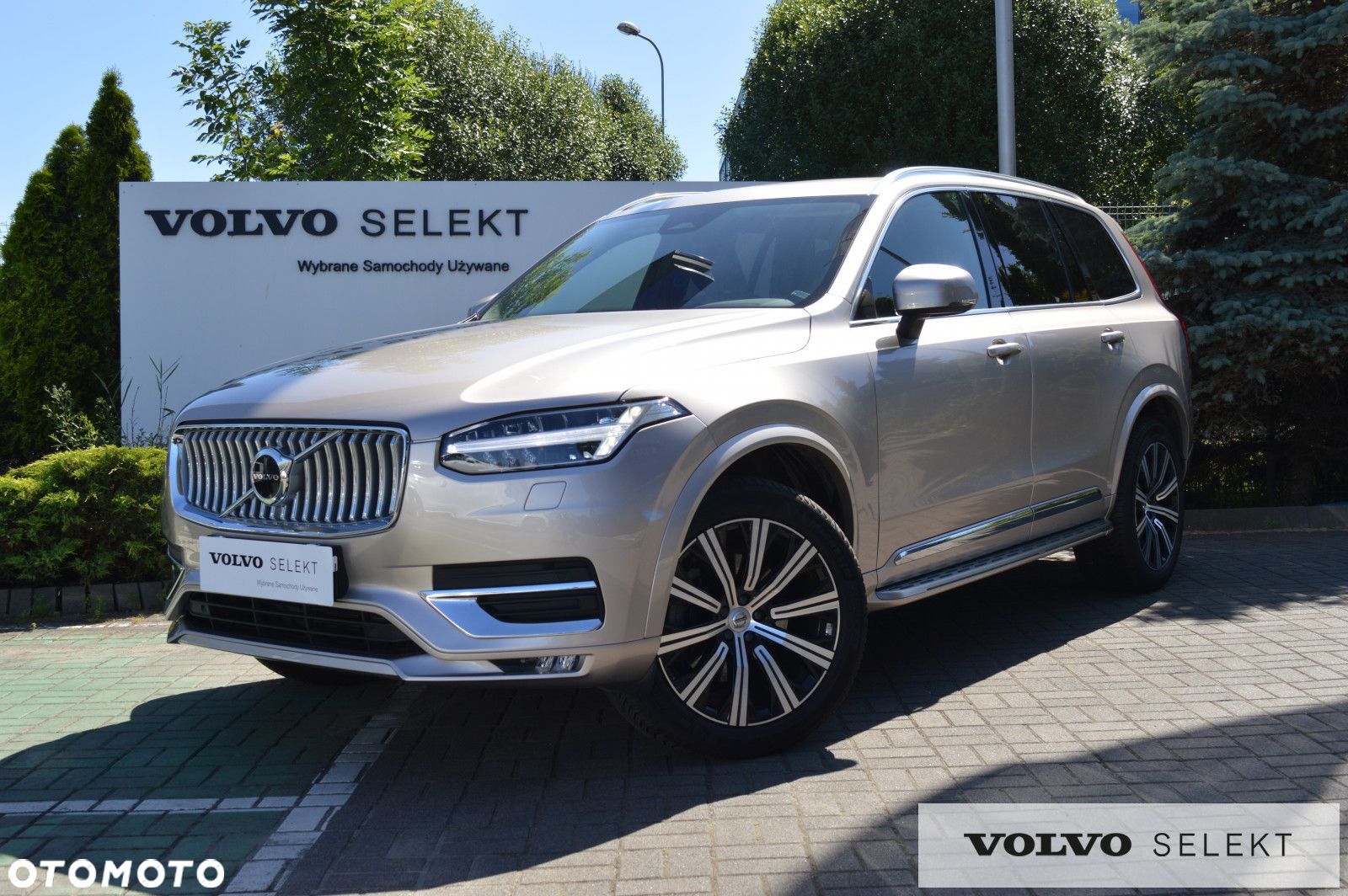 Volvo XC 90 - 1
