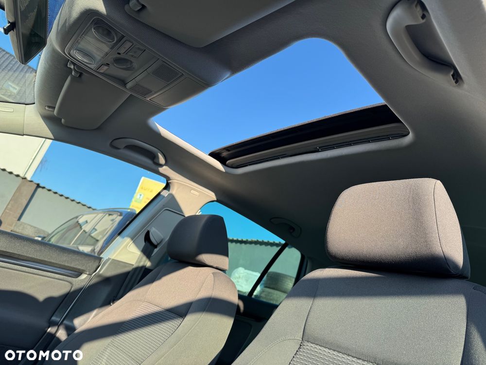 Volkswagen Golf 1.4 TSI GT Sport - 27