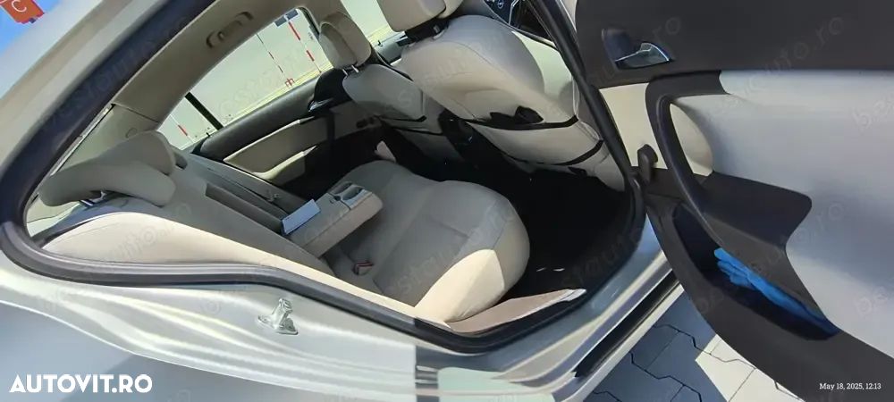 Opel Insignia 2.0 CDTI Design Edition - 8