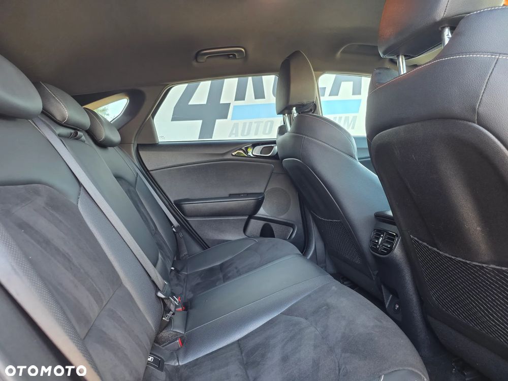 Kia ProCeed 1.5 T-GDI DCT7 OPF GT LINE - 15