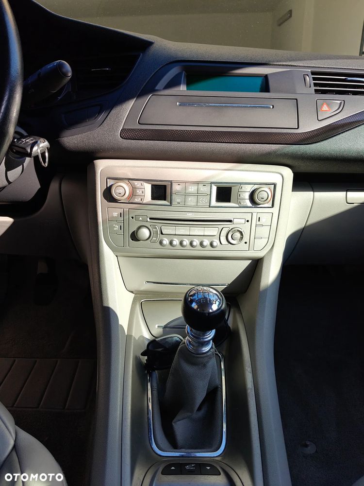 Citroën C5 2.0 HDi Confort - 13