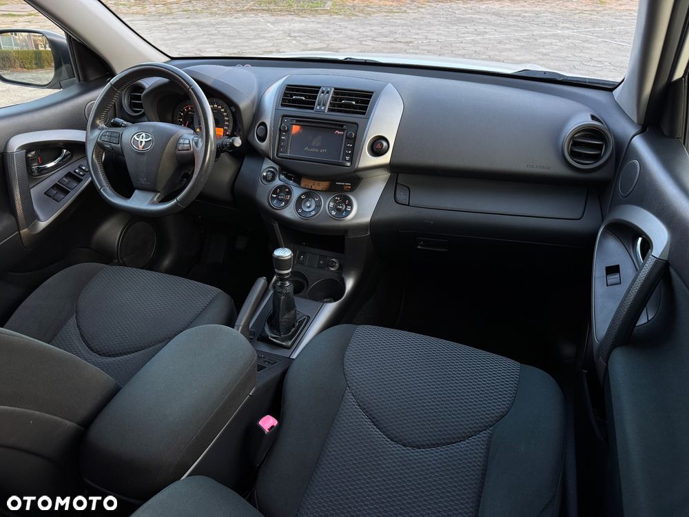Toyota RAV4 2.2 D-4D 4x2 Life - 7