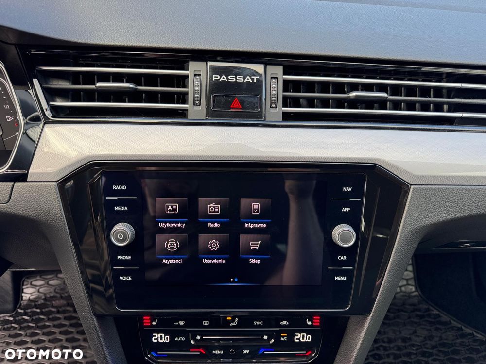 Volkswagen Passat Variant 2.0 TDI EVO Business DSG - 25