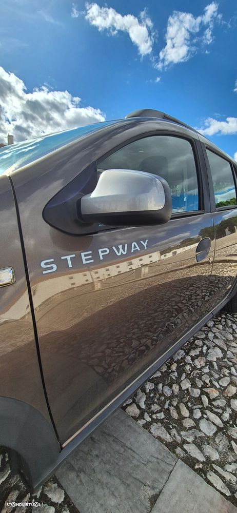 Dacia Logan MCV 0.9 TCe Stepway - 10