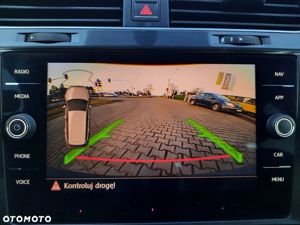 Volkswagen Golf 1.5 TSI BMT Evo Highline DSG - 34