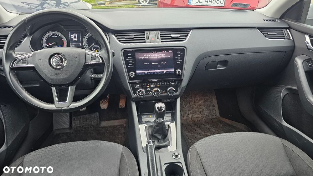 Skoda Octavia 1.5 TSI ACT Style - 8