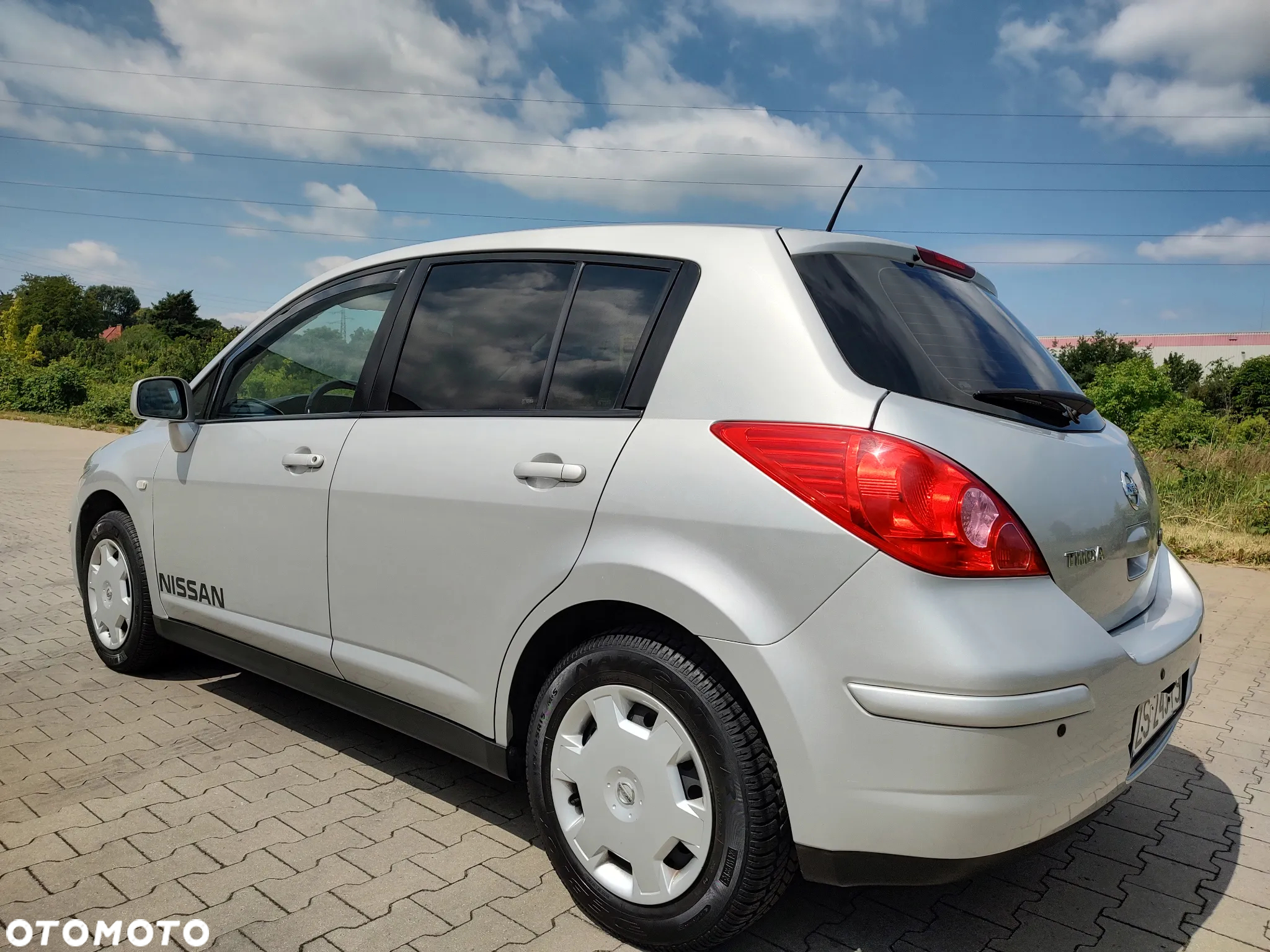 Nissan Tiida 1.6 Visia - 4