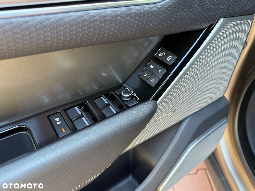 Land Rover Range Rover Velar 2.0 SD4 SE - 29