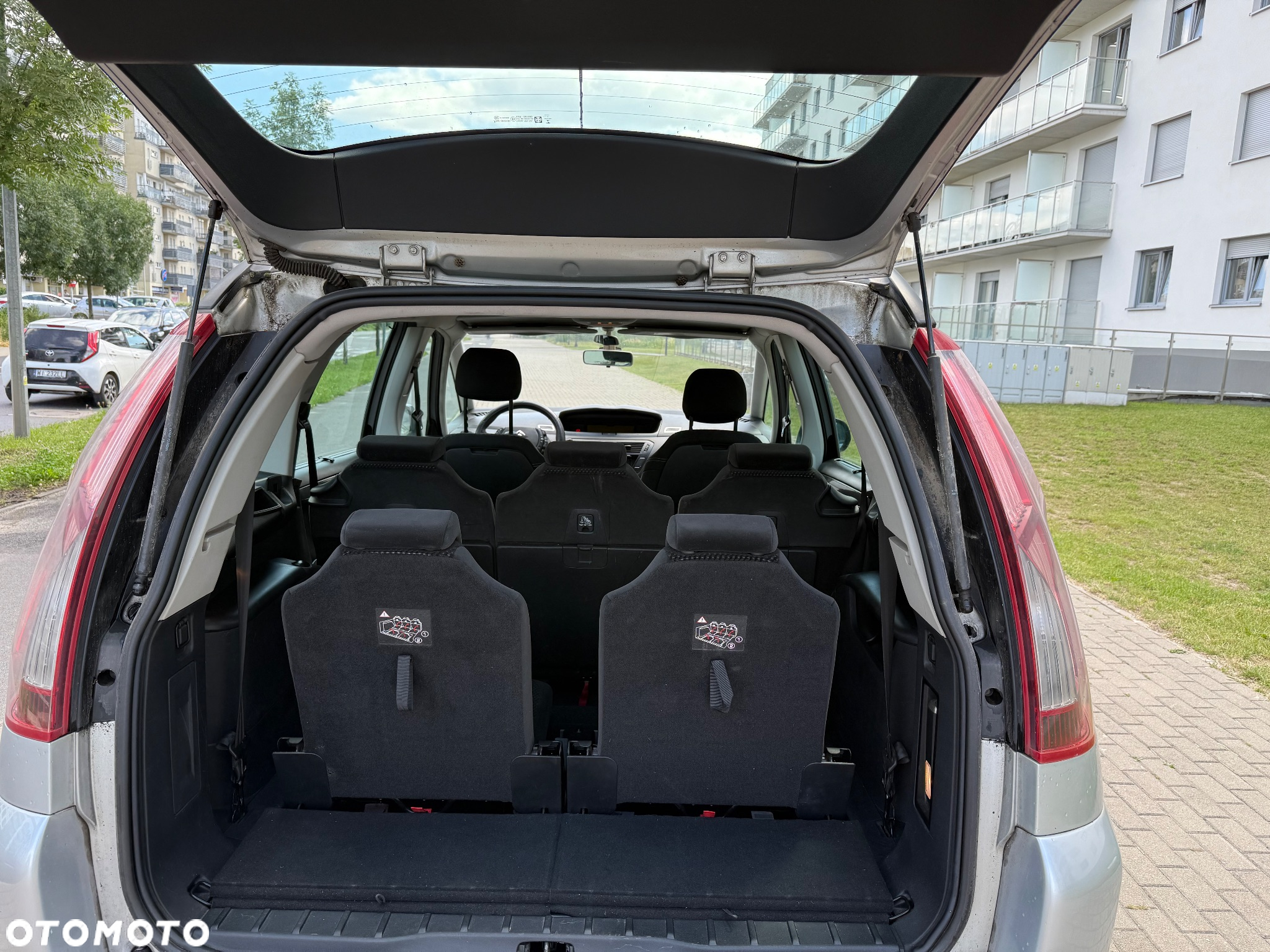 Citroën C4 Picasso - 11