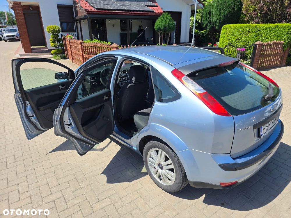 Ford Focus - 35