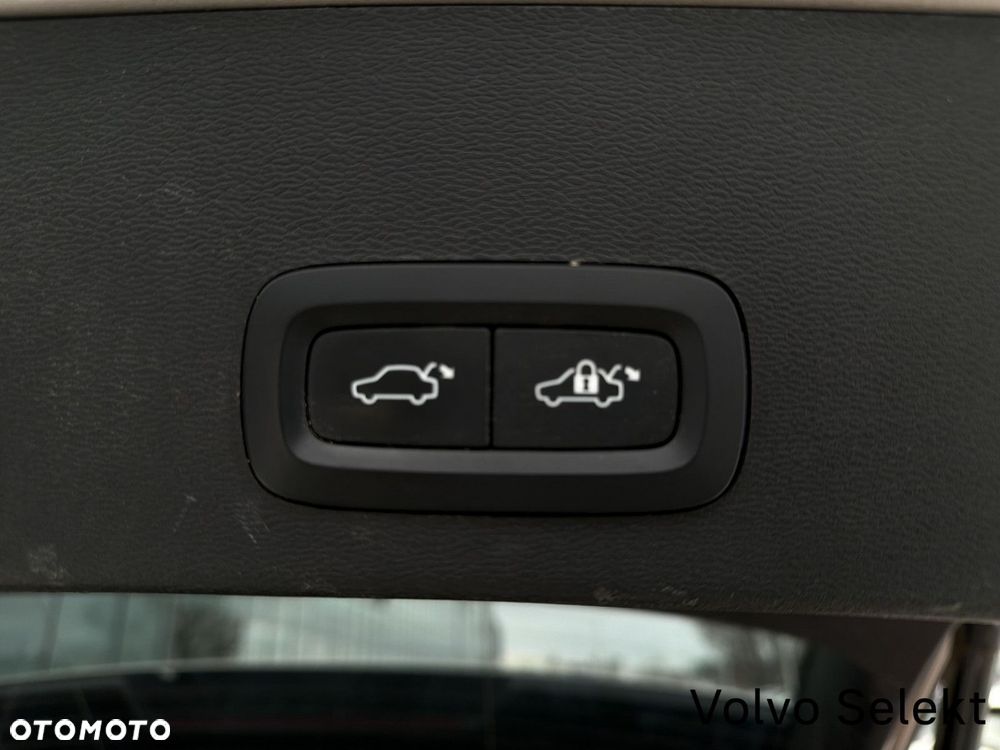 Volvo XC 40 - 29