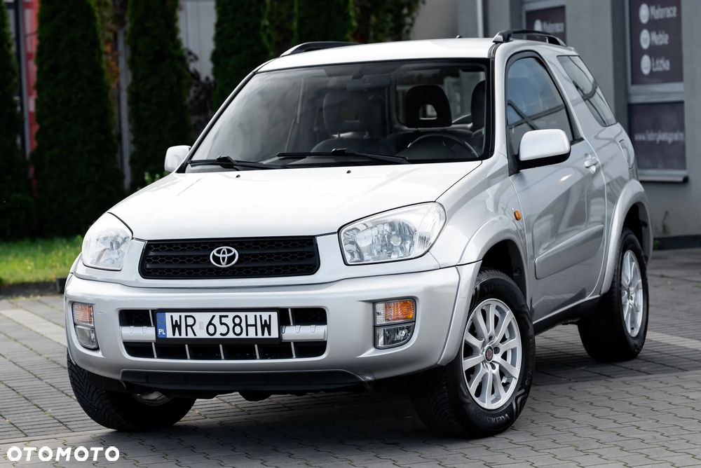 Toyota RAV4 4x4 Sol - 10