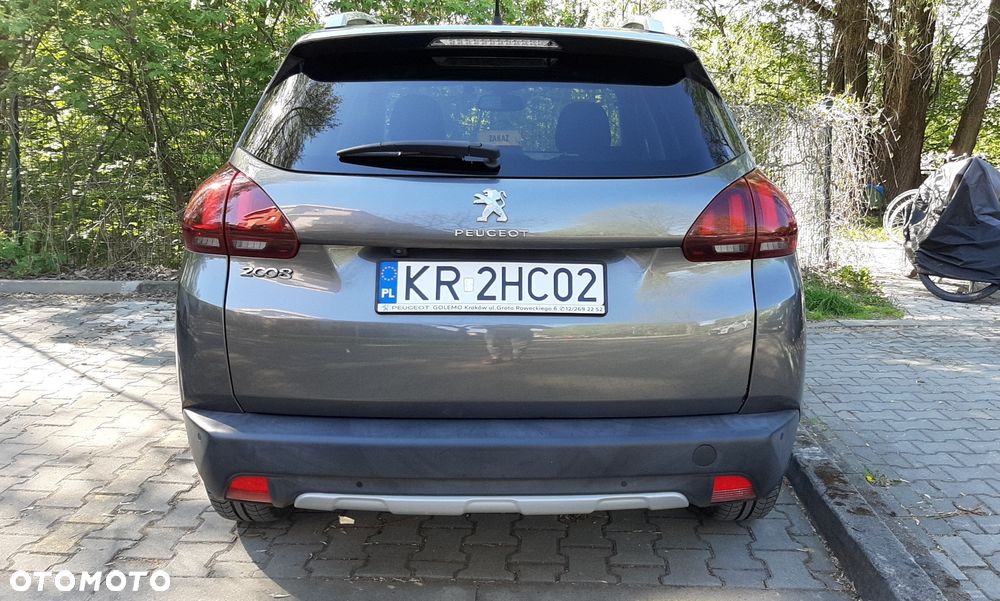 Peugeot 2008 1.2 Pure Tech GPF Allure S&S - 2