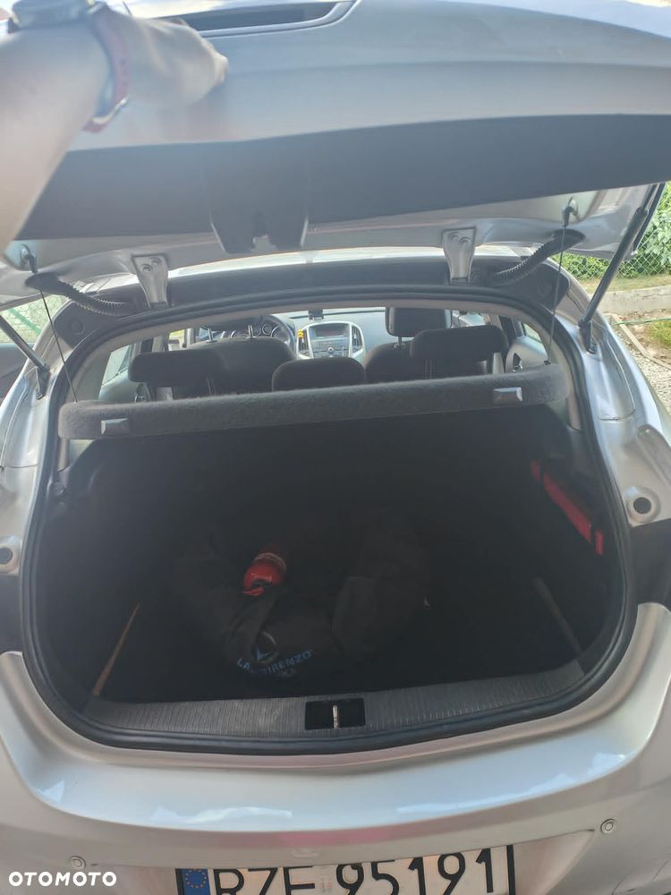 Opel Astra - 17