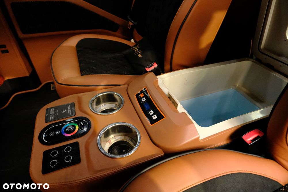 Ford Tourneo Custom 2.0 EcoBlue L2 Shuttle Bus Titanium Sel.Shift - 20