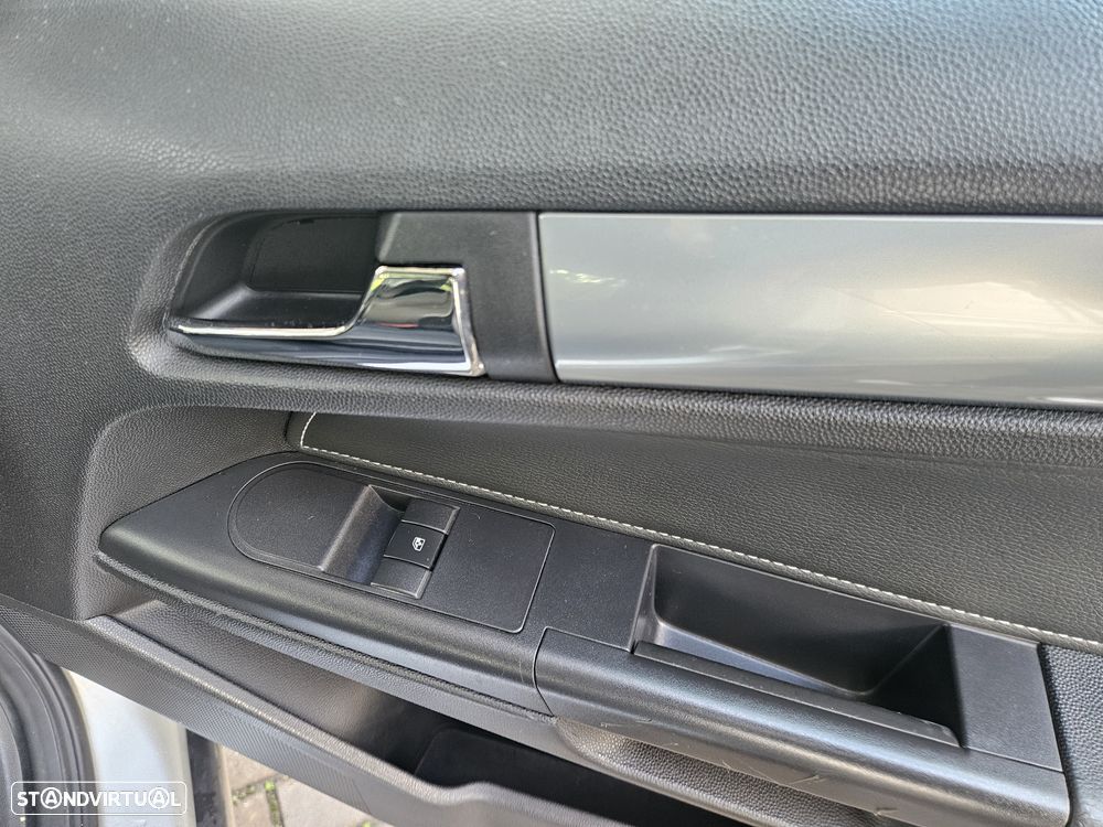 Opel Astra Caravan 1.7 CDTi Cosmo ecoFLEX - 19