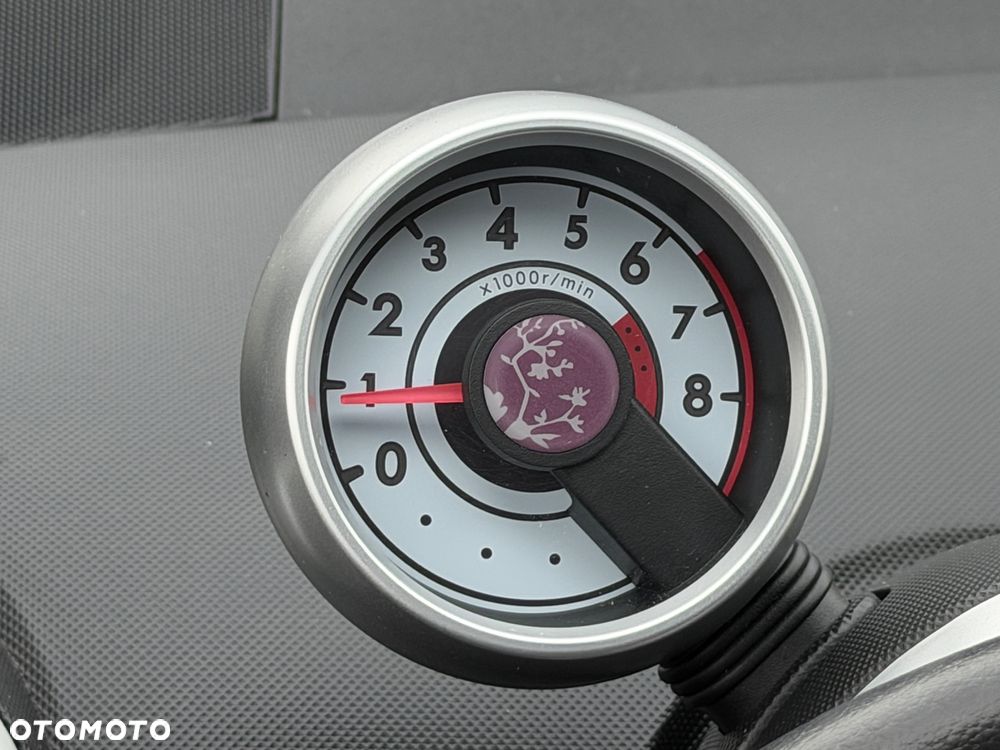 Peugeot 107 1.0 Urban Move Euro5 - 17