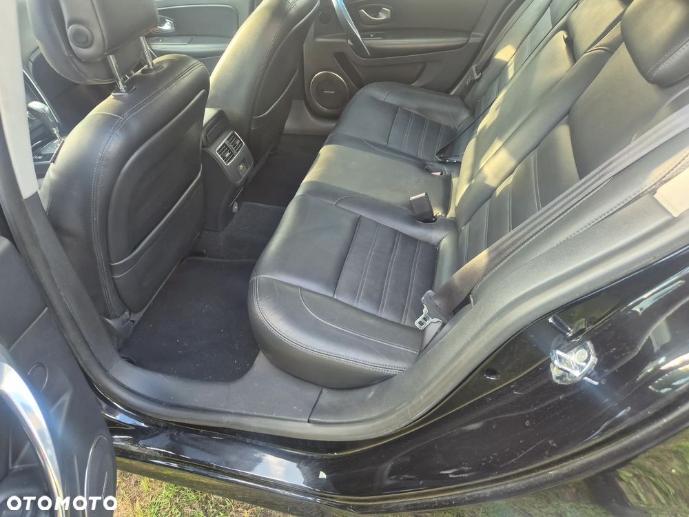 Renault Latitude - 10