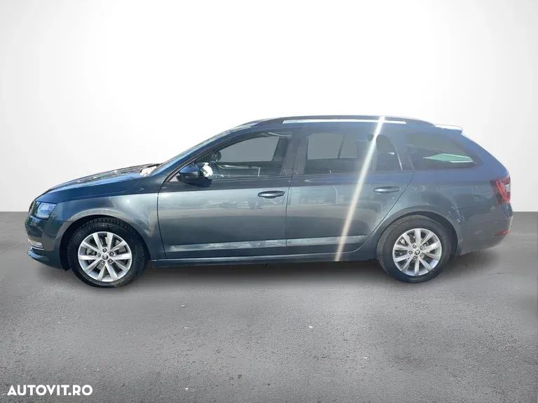Skoda Octavia 2.0 TDI DSG Style - 3