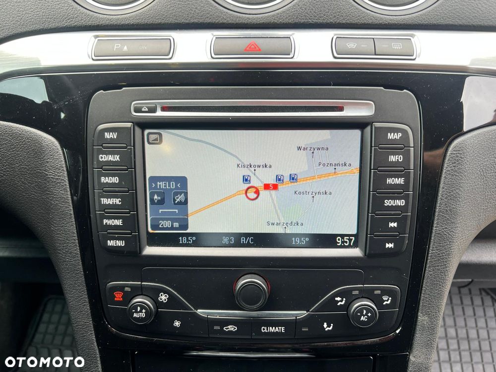 Ford S-Max - 20
