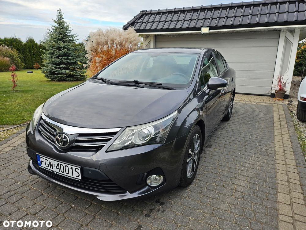 Toyota Avensis 1.6 Life - 8