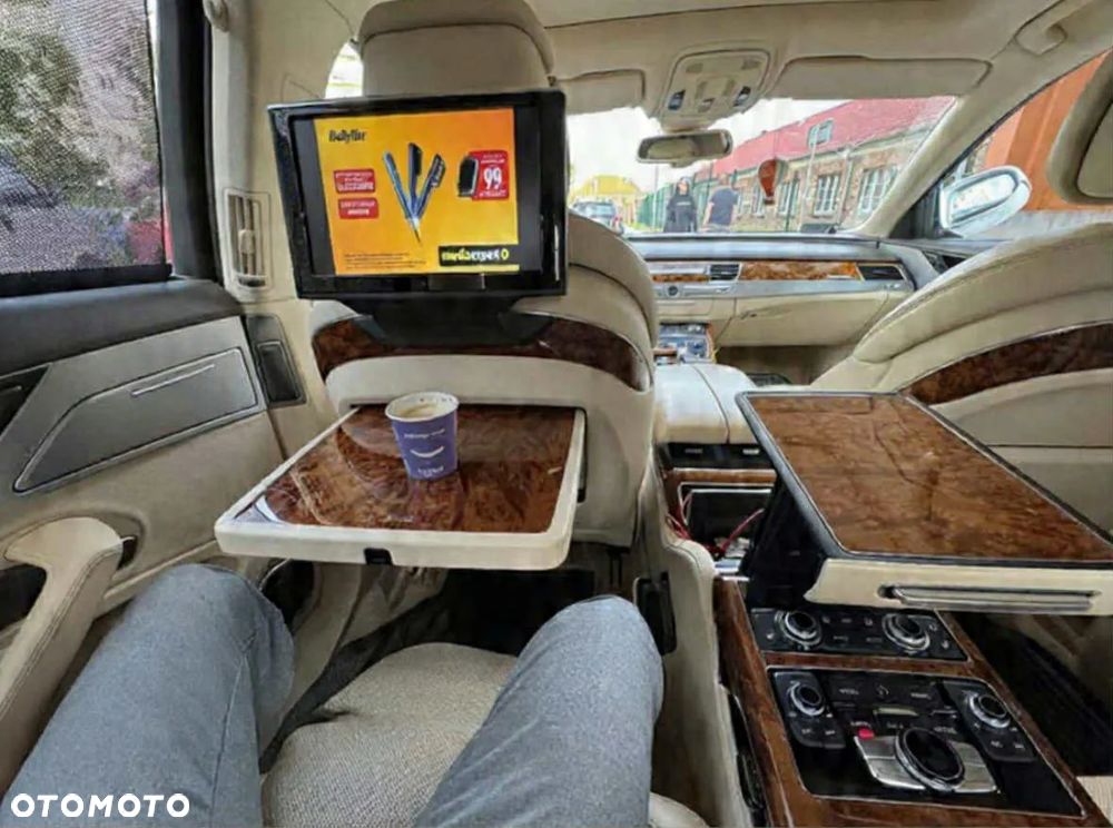 Audi A8 4.2 TDI L Quattro - 10