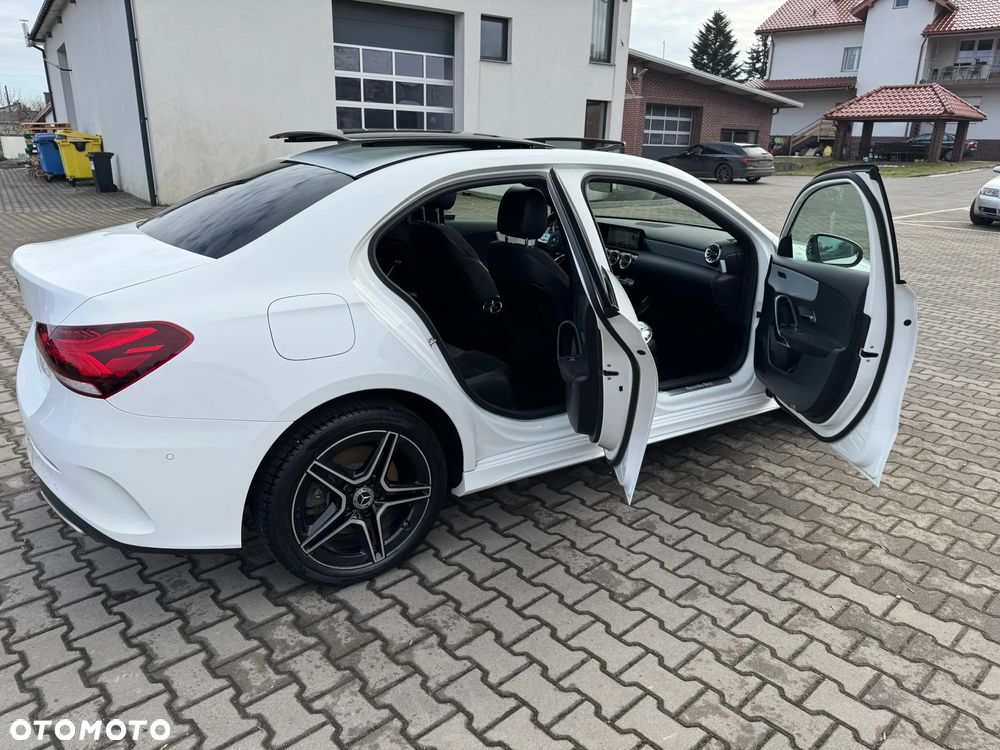 Mercedes-Benz Klasa A 250 e PHEV AMG Line 8G-DCT - 10