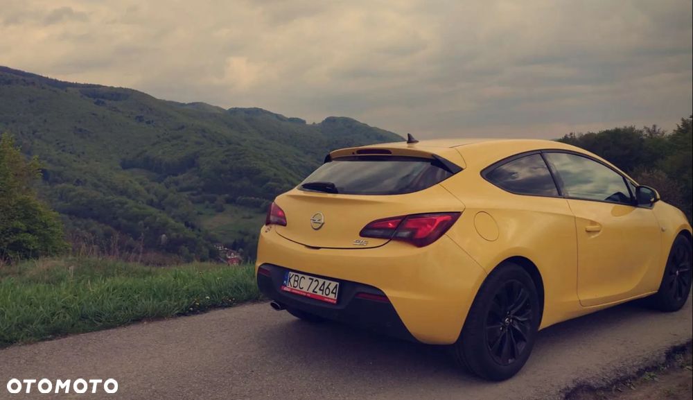 Opel Astra 1.6 Turbo Edition - 3