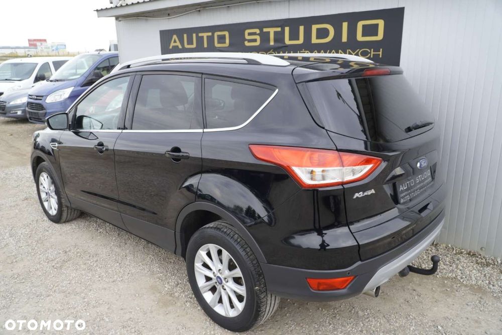 Ford Kuga 2.0 TDCi 2x4 Titanium - 33
