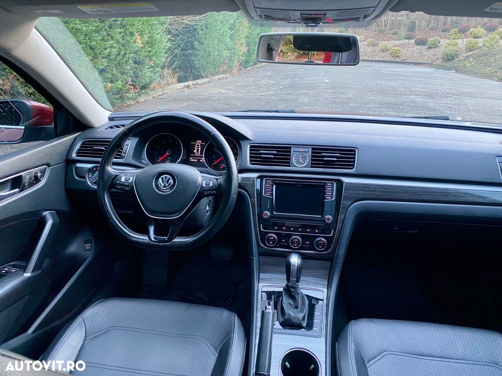 Volkswagen Passat 1.8 TSI (BlueMotion Technology) DSG Highline - 24