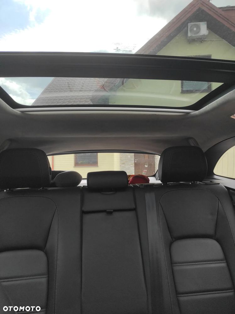 Jaguar F-Pace 30t AWD Prestige - 6