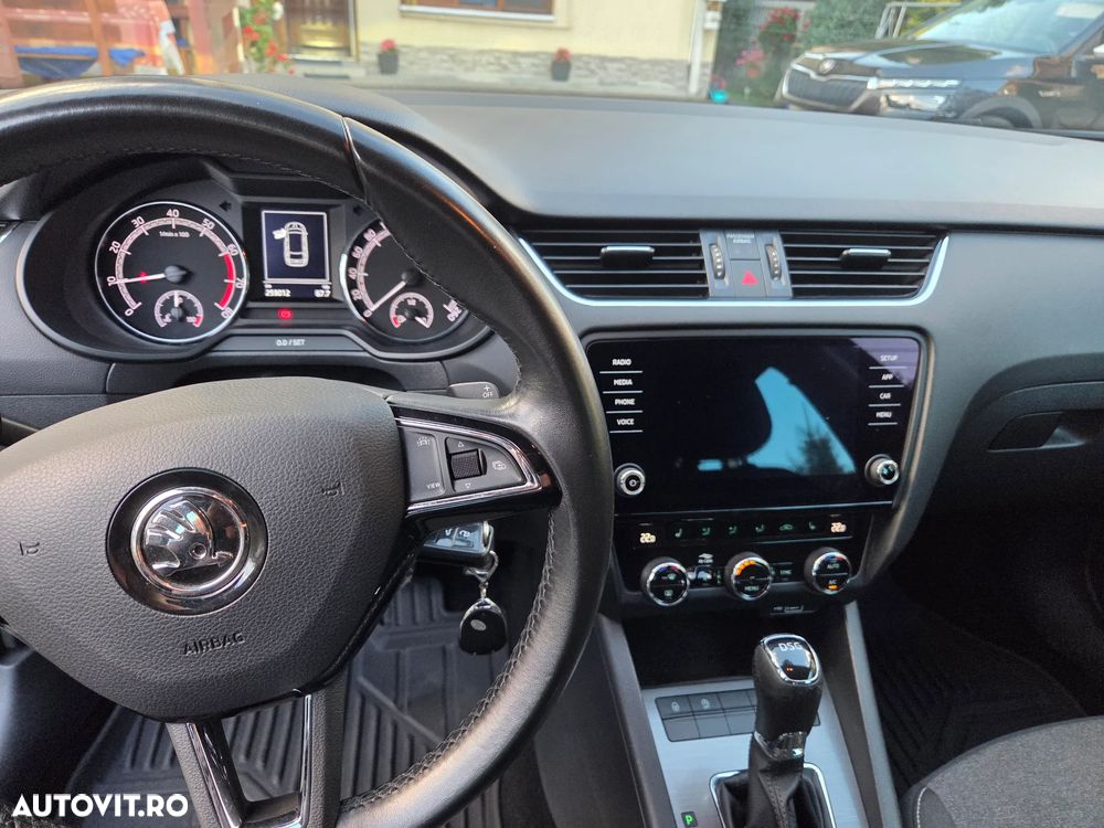 Skoda Octavia 1.5 TSI ACT DSG Style - 13