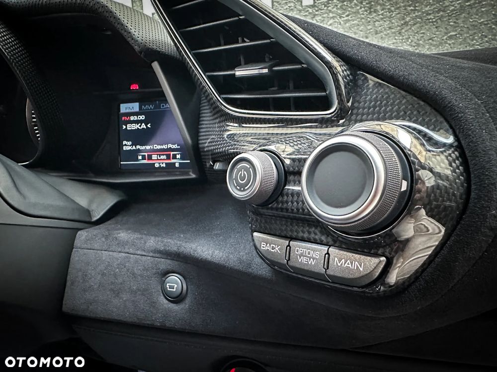 Ferrari 488 Pista - 33