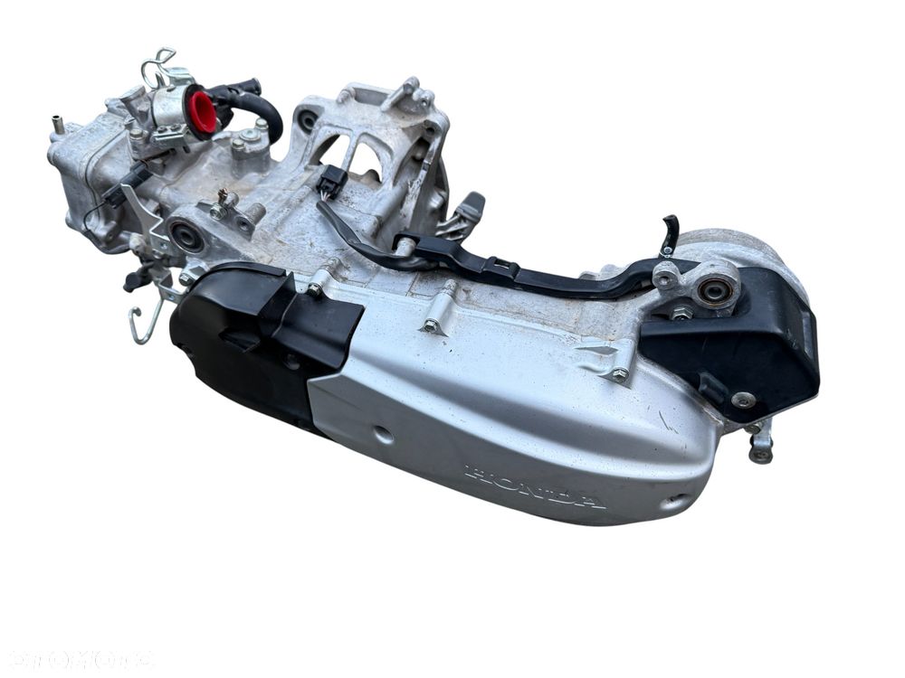 Silnik Honda PCX 125  10-13  Mocowanie górne - 7