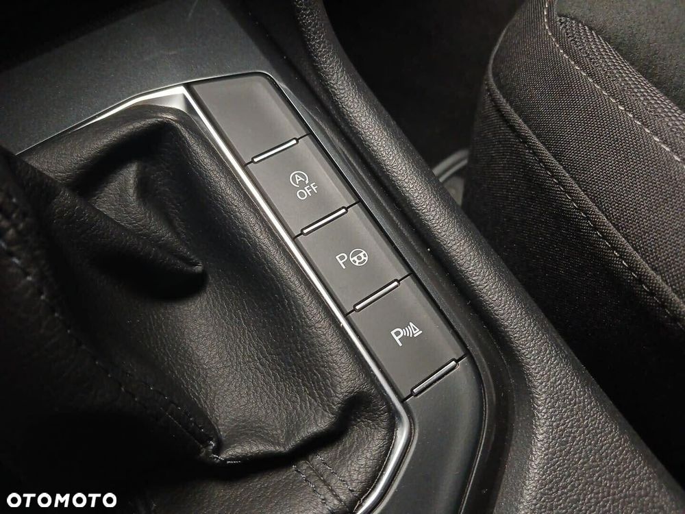 Volkswagen Tiguan - 17