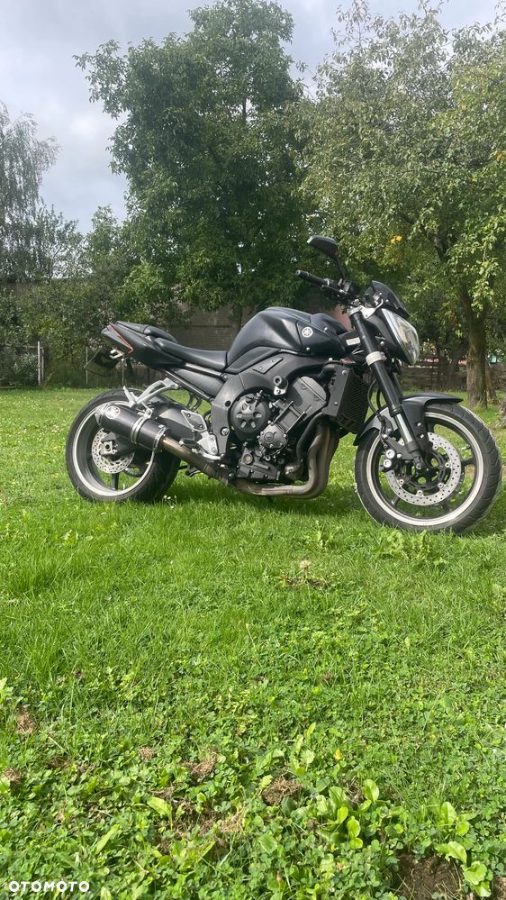 Yamaha FZ - 2