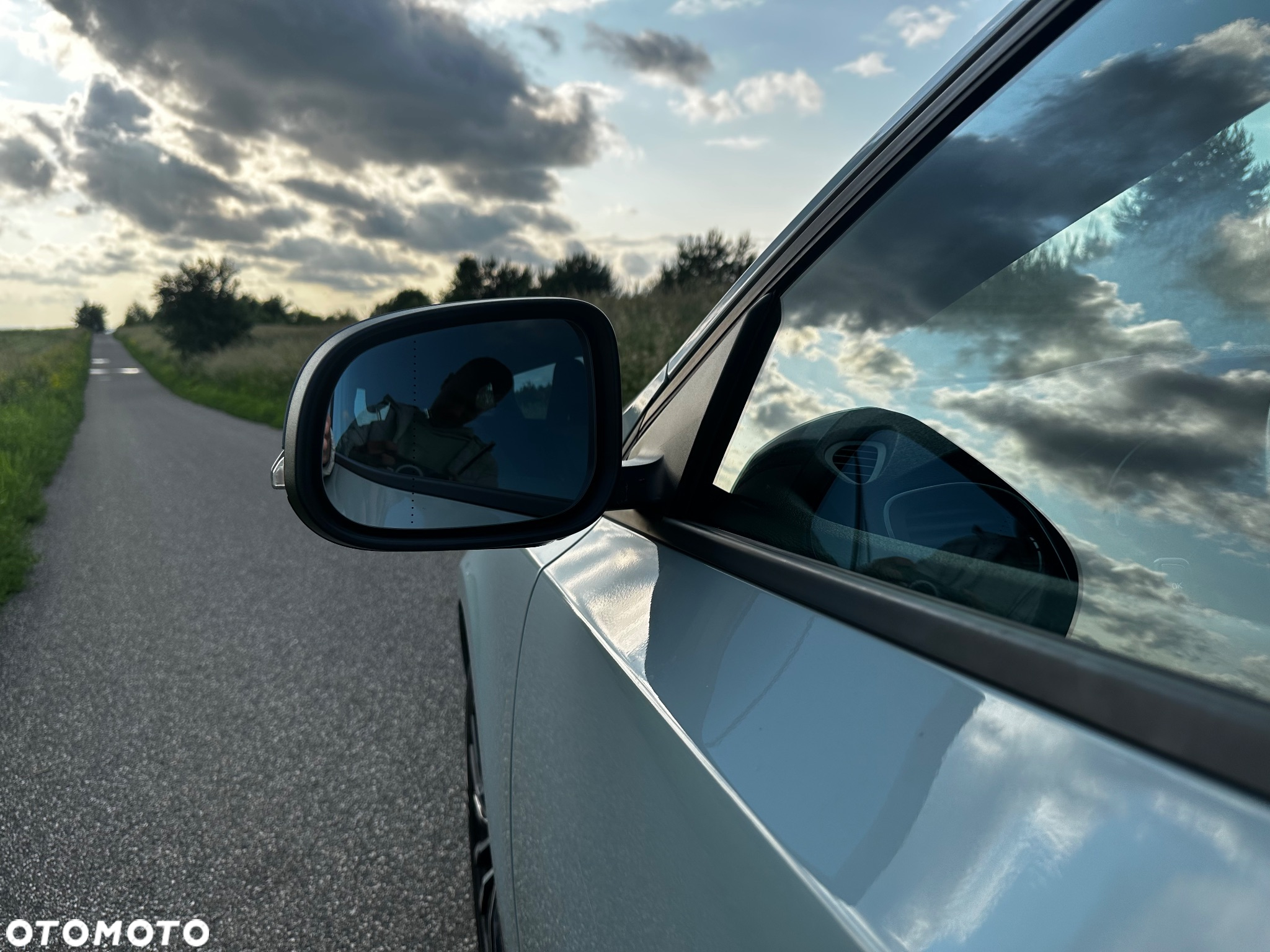 Volvo V40 D2 Drive-E Momentum - 7